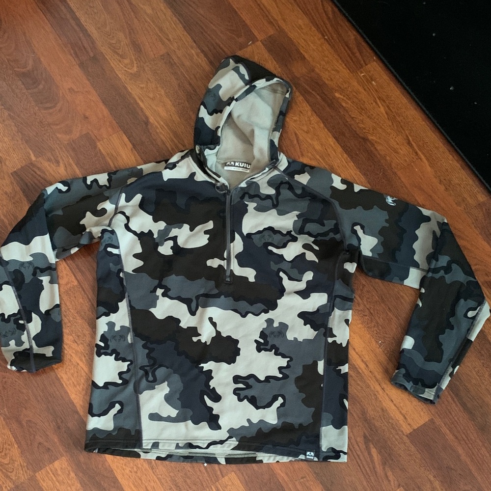 Kuiu Camouflage Hooded 3/4 zip Pullover